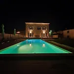 Hizina Veleniki Villa Poreč