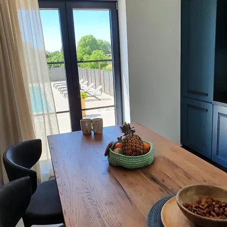 Hizina Veleniki Porec