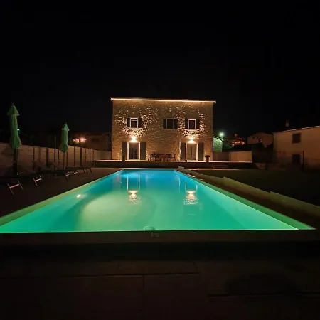 Hizina Veleniki Villa Porec