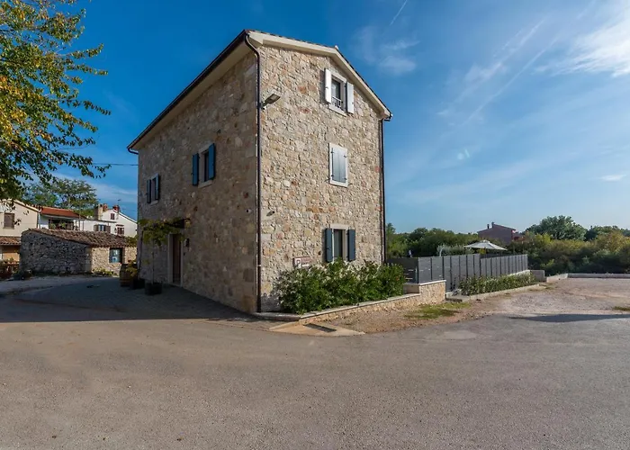 Hizina Veleniki Villa Poreč