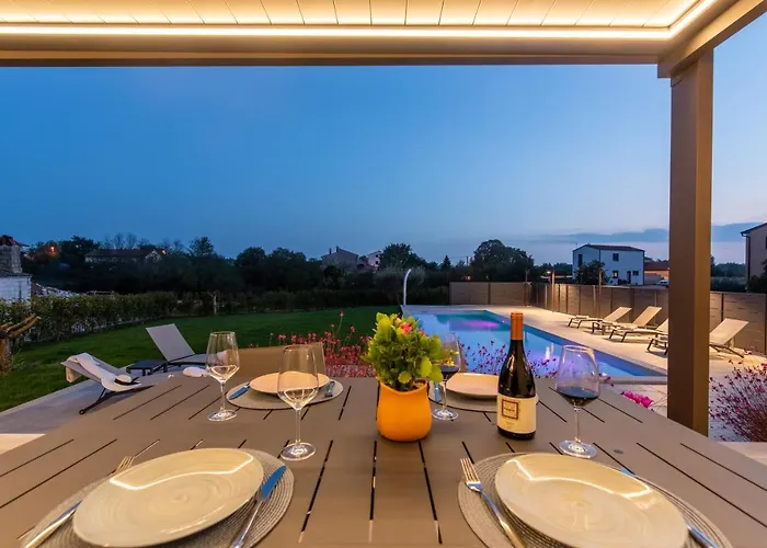 Hizina Veleniki Villa *