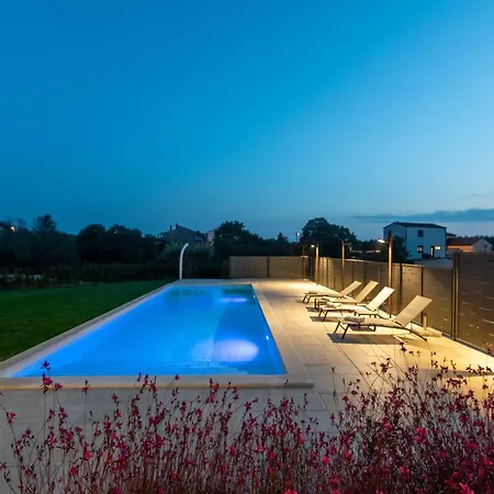 Vila Hizina Veleniki Porec