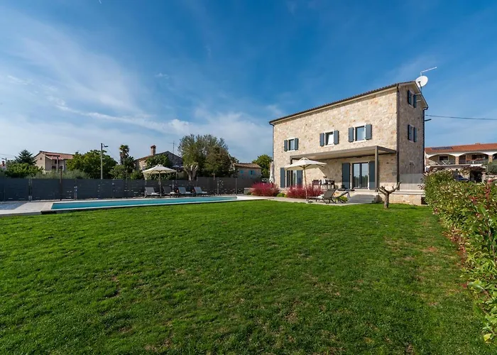 Villa Hizina Veleniki