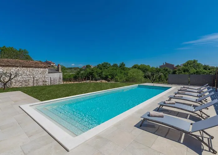 Hizina Veleniki * Porec