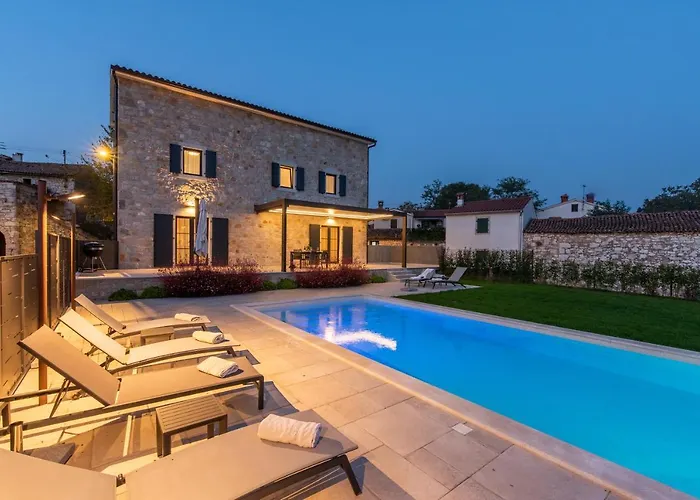 Hizina Veleniki Villa *