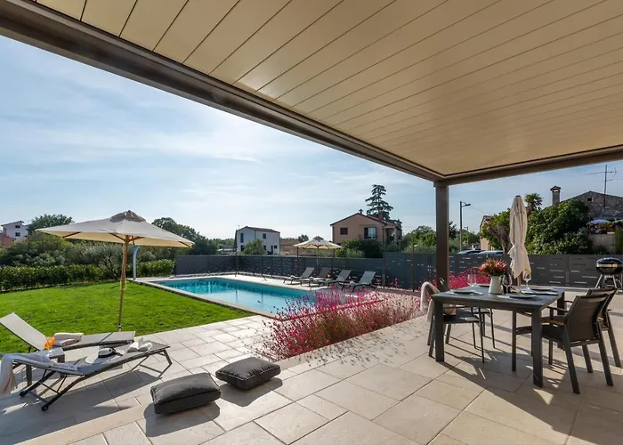 Hizina Veleniki Villa Porec