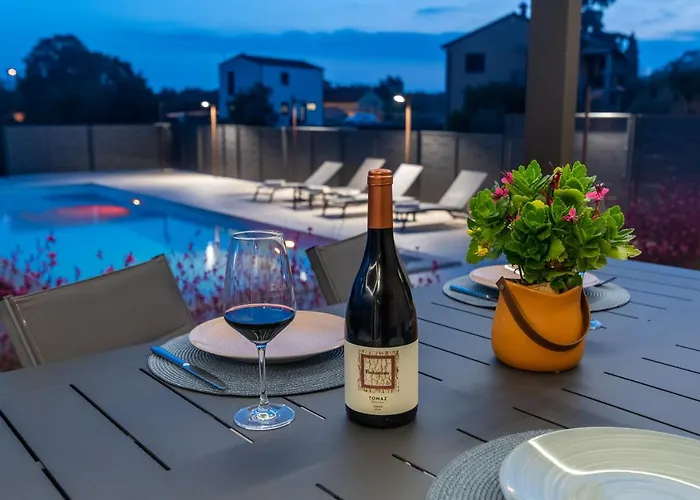 Hizina Veleniki Villa